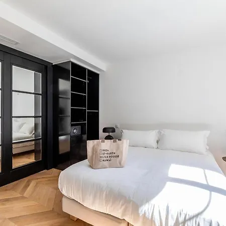 Cote Sud LʼÎle-Rousse