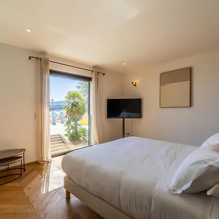 Cote Sud * LʼÎle-Rousse