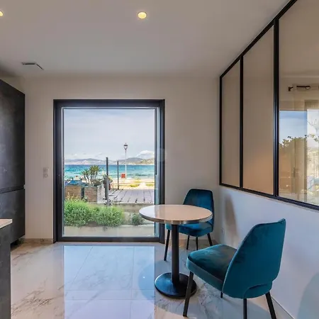 Cote Sud * LʼÎle-Rousse