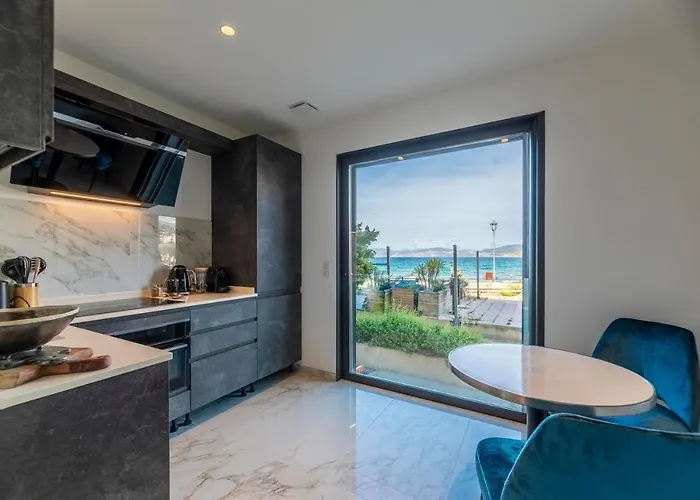 Cote Sud Appartement LʼÎle-Rousse